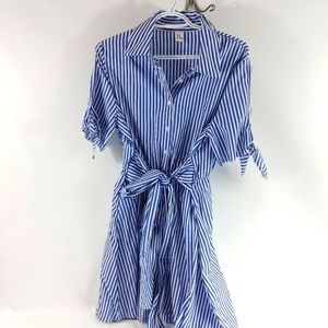 T-shirt dress with tie front/back